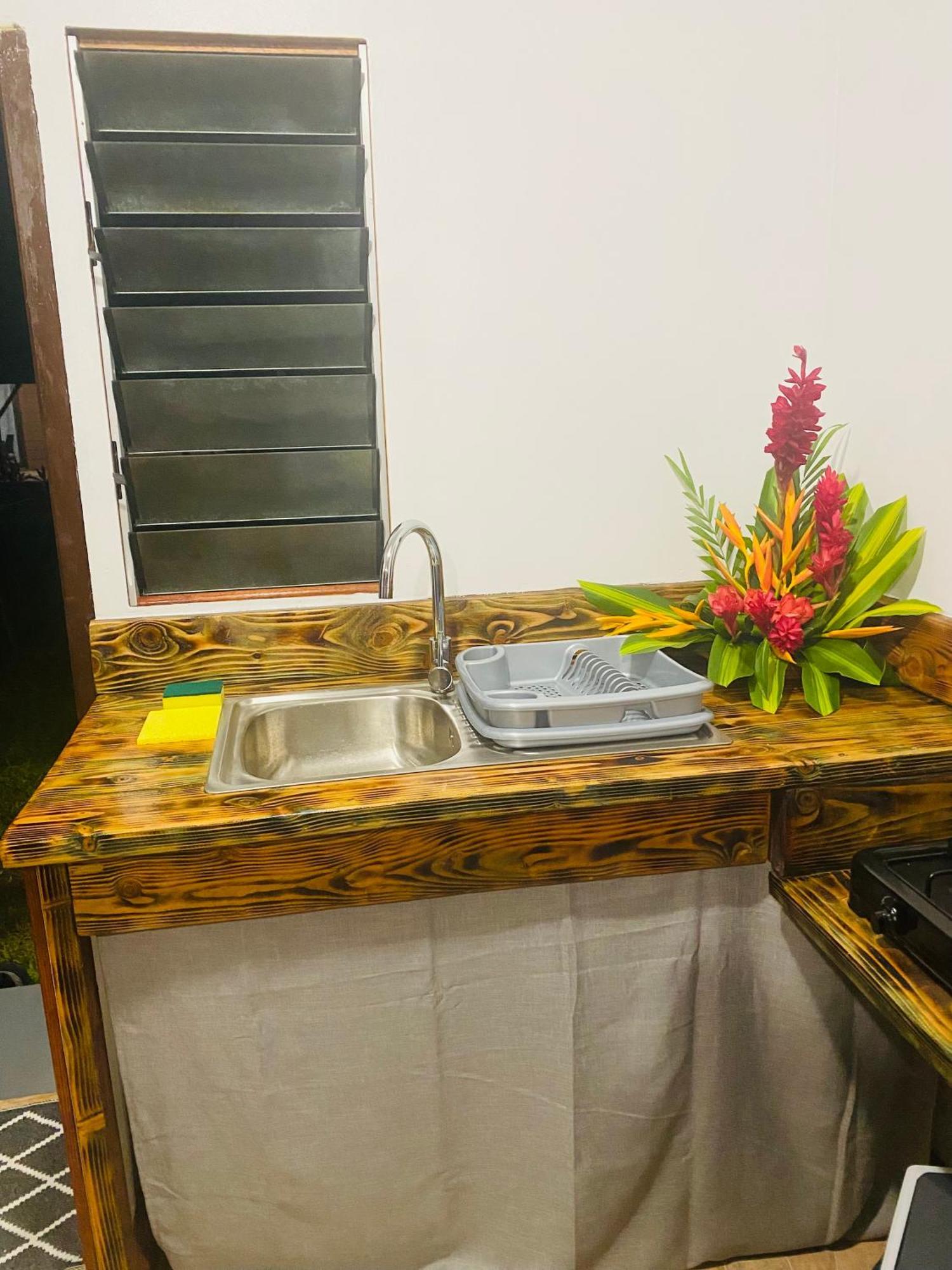 Huahine Serenity Cottage Maroe Exterior foto